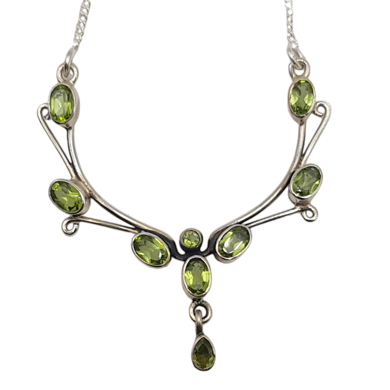 Colier din argint cu peridot - Madammi.ro Colier din argint cu peridot - Madammi.ro