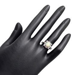 Inel argint cu opal - Madammi.ro