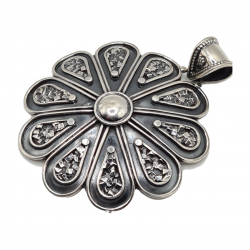 Pandantiv din argint cu aspect vintage - floral - India -Madammi.ro