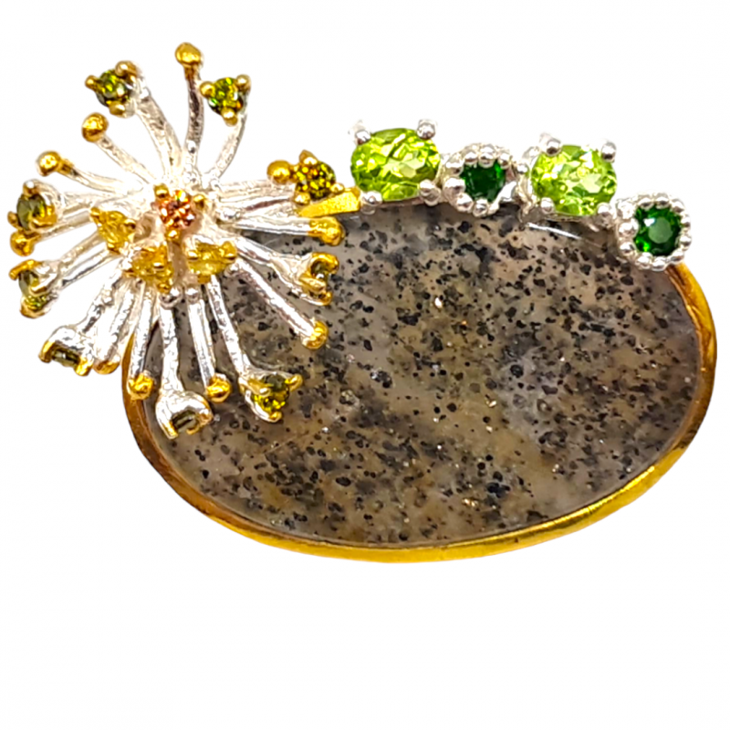 Brosa din argint cu piatra soarelui, peridot, crom diopsid si cz - Madammi.ro